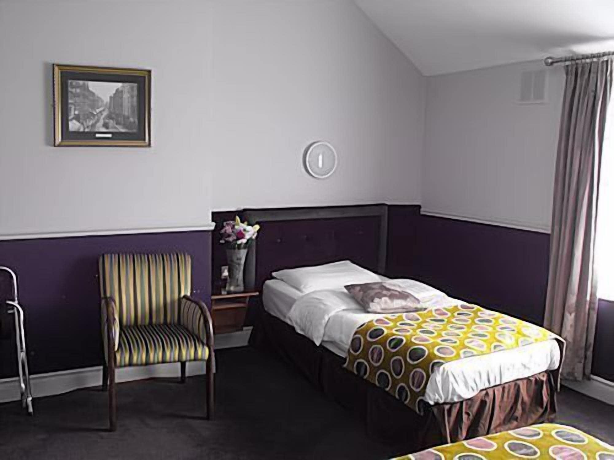 The Glen Guesthouse Dublin Exterior photo