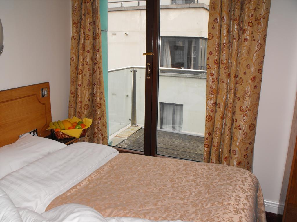 The Glen Guesthouse Dublin Room photo