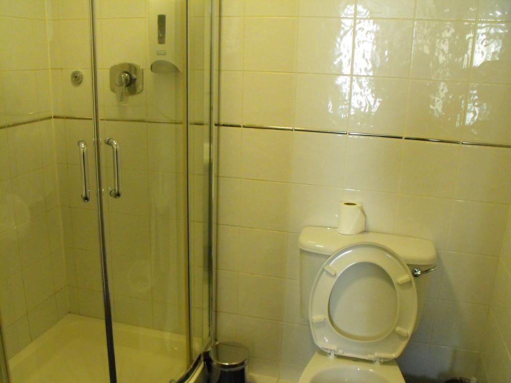 The Glen Guesthouse Dublin Room photo