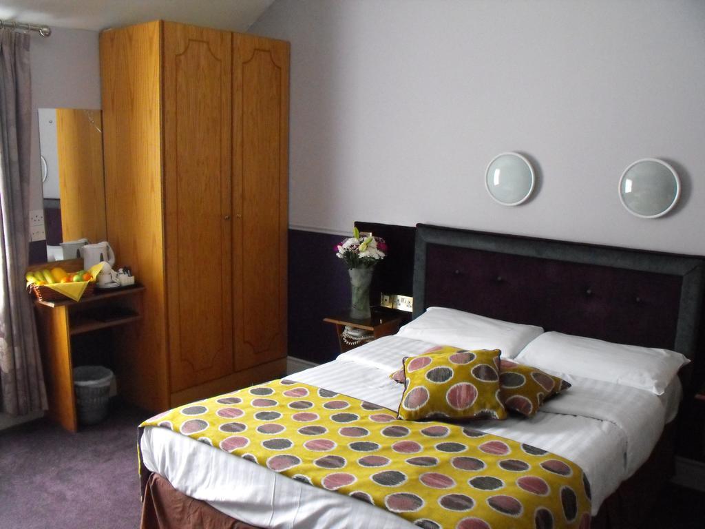 The Glen Guesthouse Dublin Room photo